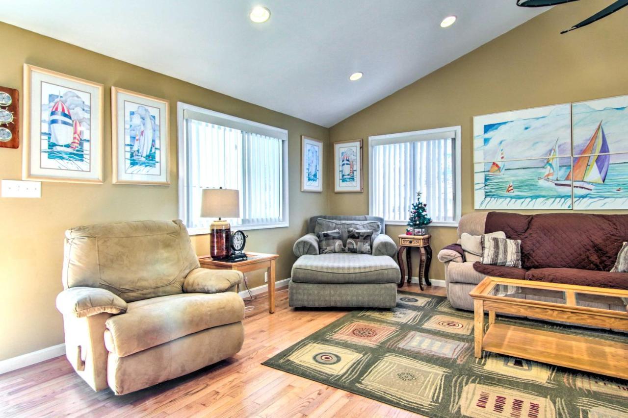 Berlin Home With Patio, 9 Mi To Ocean City Beaches Exterior foto